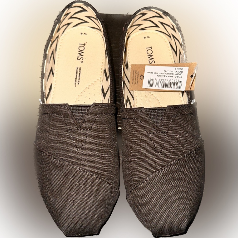 Toms